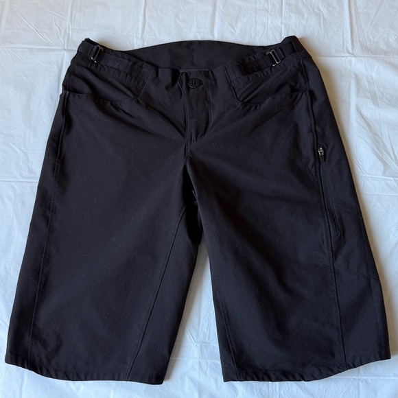 Patagonia Black Casual Shorts - Picture 3 of 9